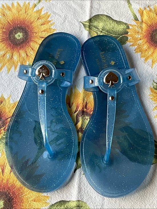 kate spade Shoes - ♠️🩵♠️ KATE SPADE Kendall GLITTER Jelly T-Strap Sandal ♠️🩵♠️ NWT ♠️🩵♠️